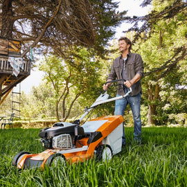 Cortacésped de gasolina autopropulsado Stihl RM 655 VS, 51 cm, 55L